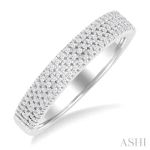 1/4 Ctw Triple Row Pave Set Round Cut Diamond Fashion Band in 14K White Gold