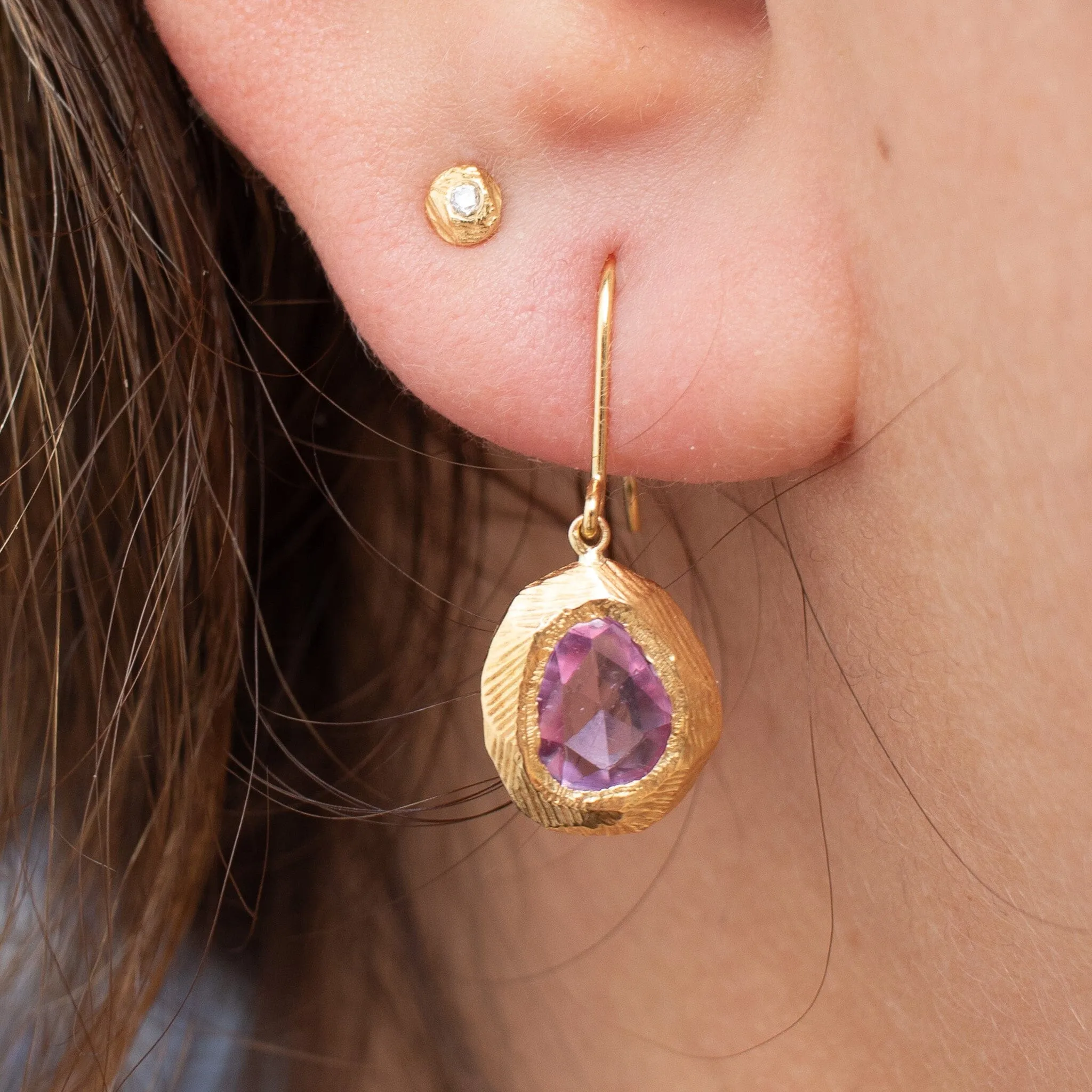 18K Freeform Drop Earring in Vivid Pink Sapphire