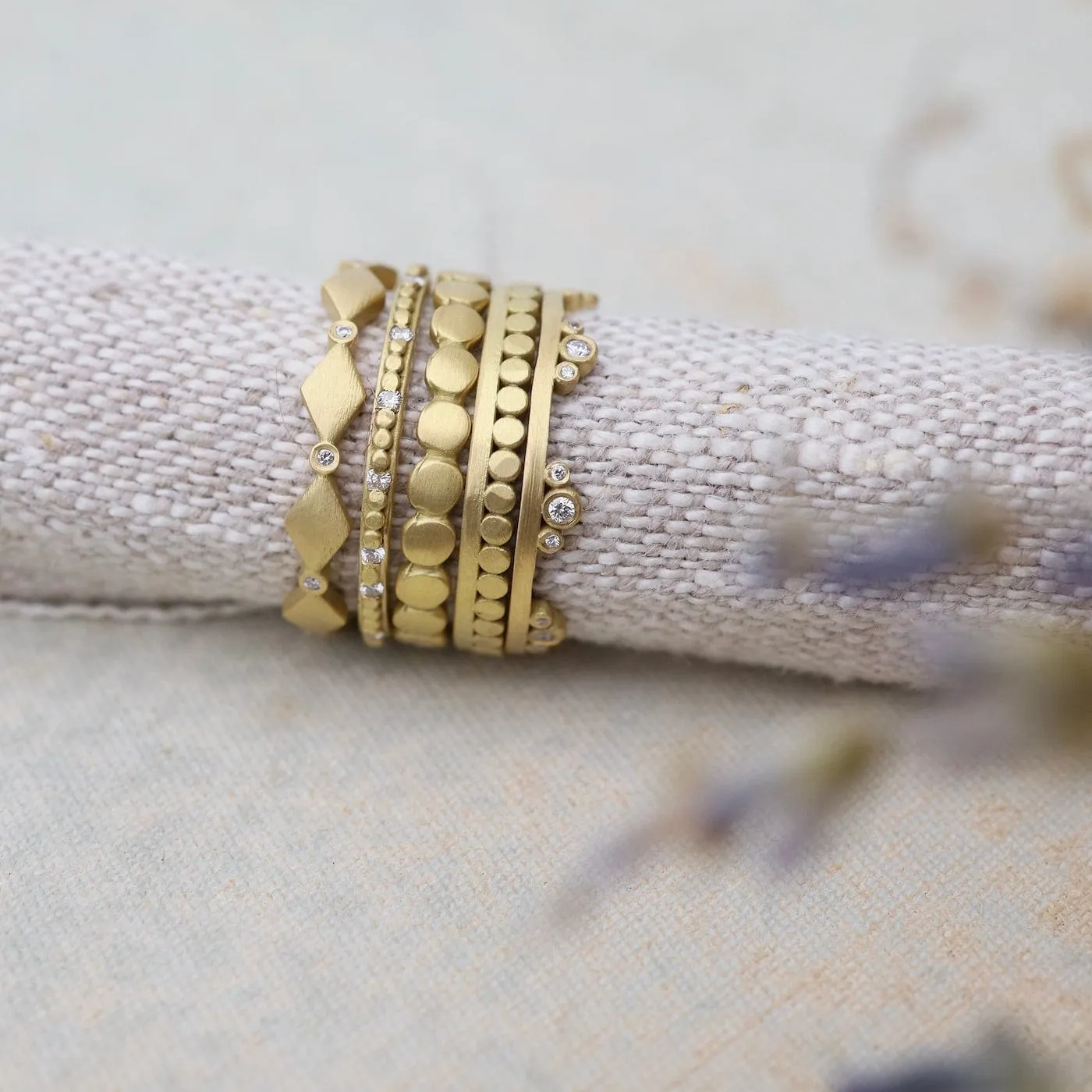 18k Gold Hammered Dot Stacking Band