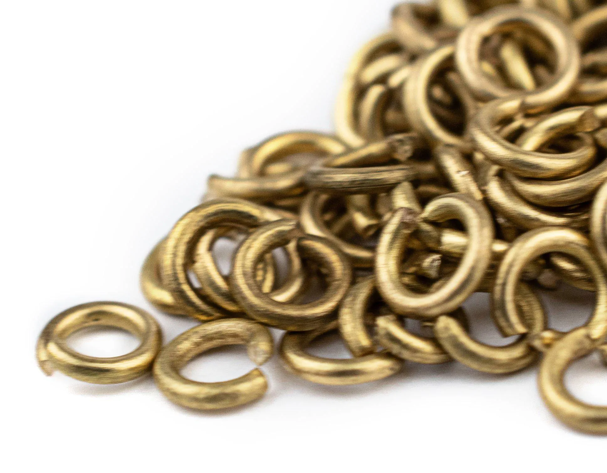 4mm Brass Round Jump Rings (Approx 100 pieces)