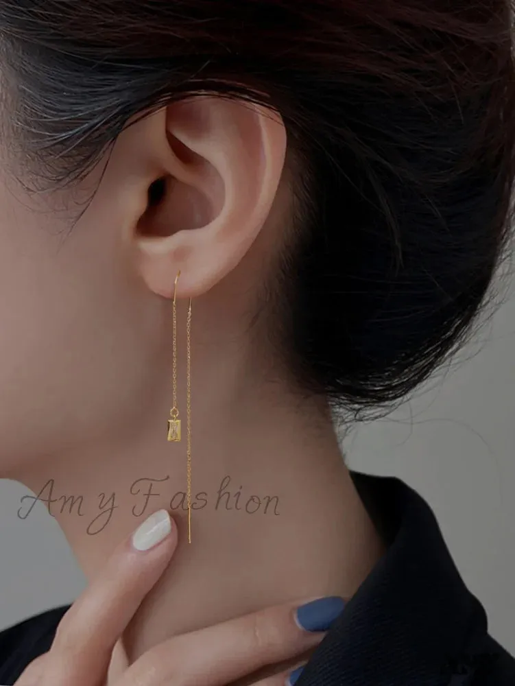 Amy Fashion - Minimalist Threader Earrings