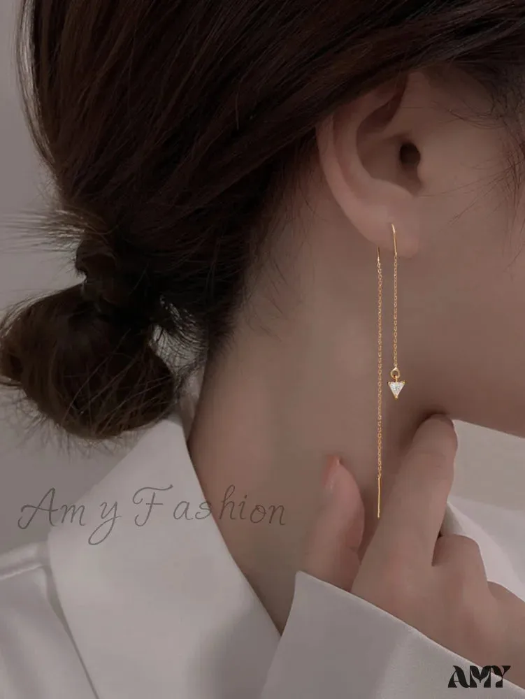 Amy Fashion - Minimalist Threader Earrings