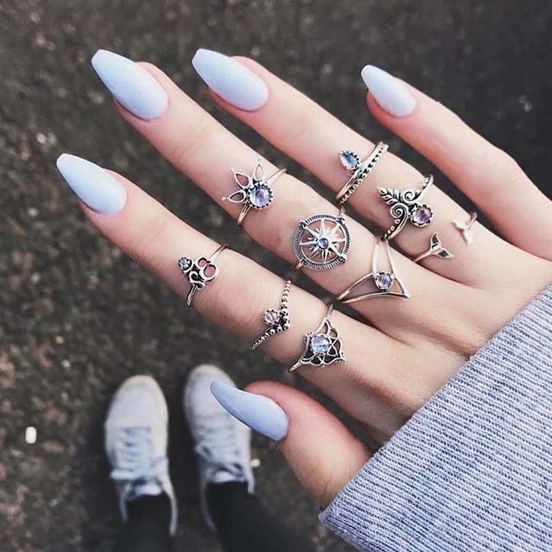 Boho Chic Crystal Ring Set - Elegant Rhinestone Knuckle Rings for Stylish Women