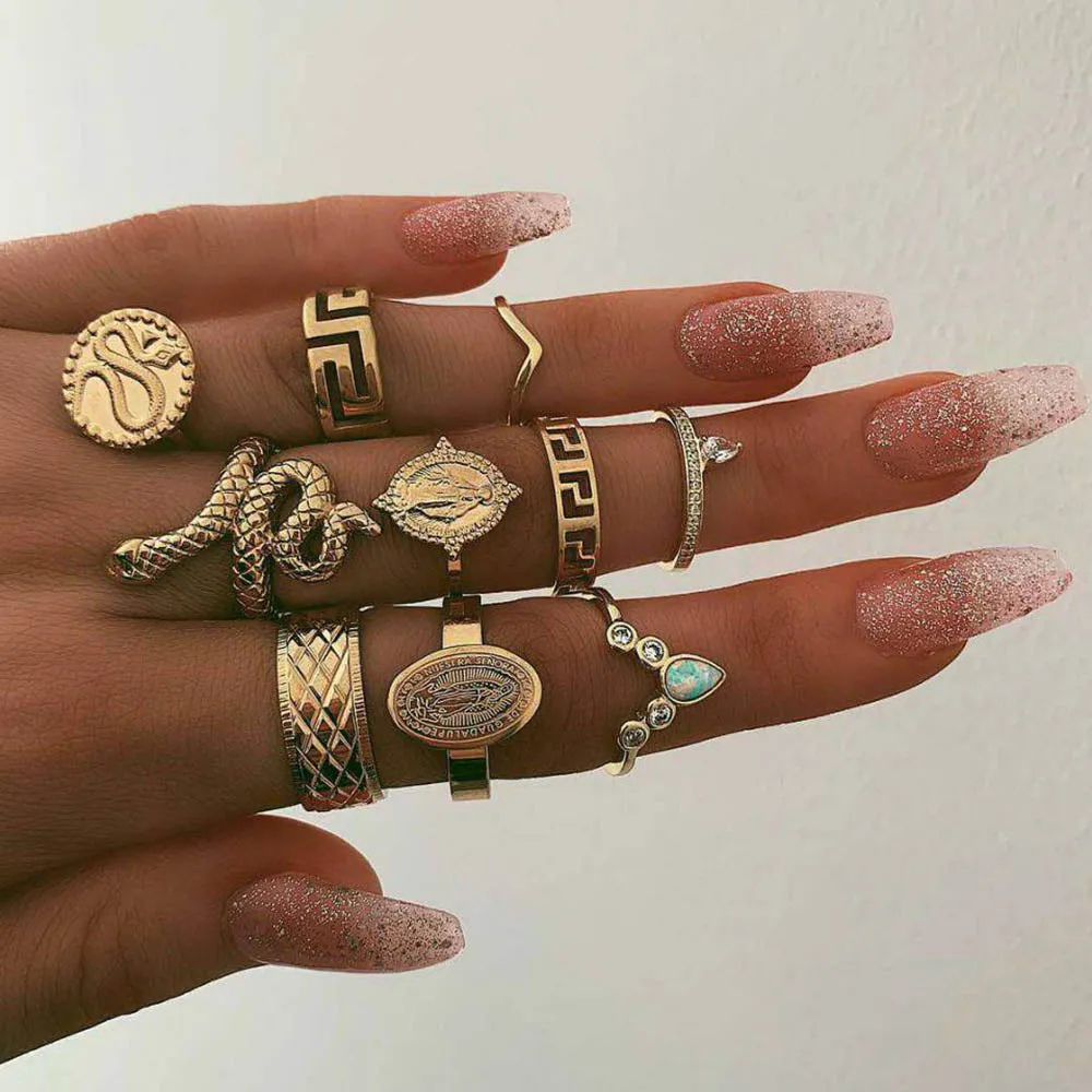 Boho Chic Crystal Ring Set - Elegant Rhinestone Knuckle Rings for Stylish Women