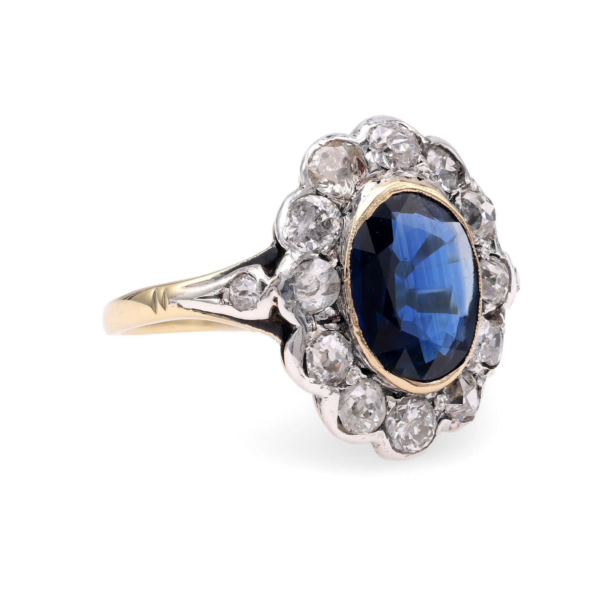 Edwardian Sapphire Diamond Yellow Gold Cluster Ring