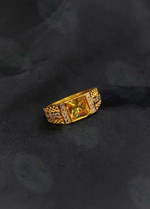 ELEGANT TEXTURED GOLDEN RING