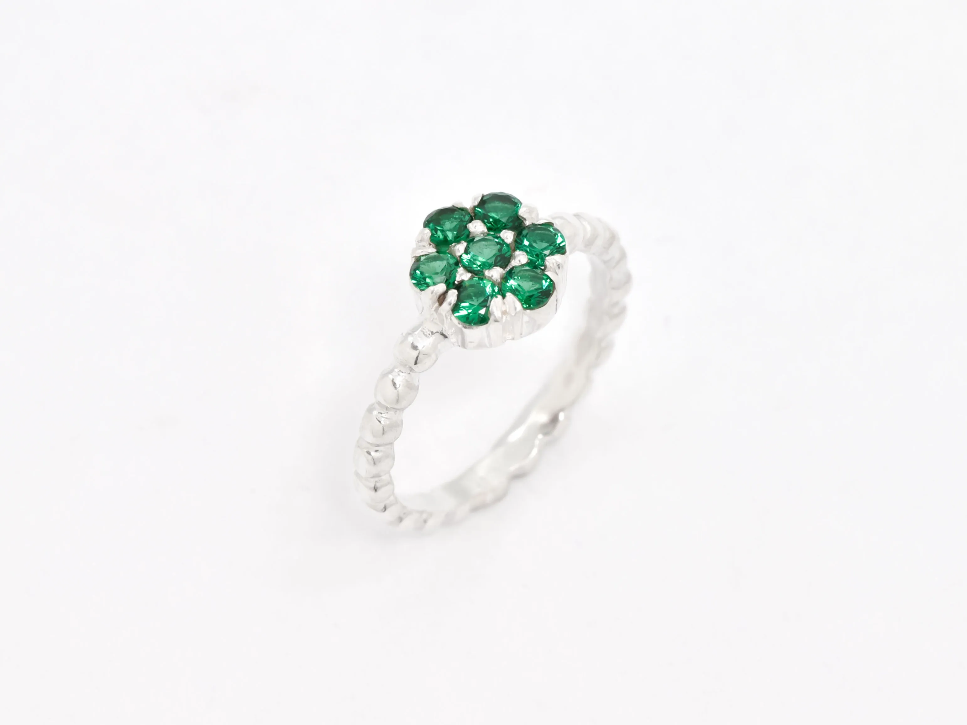 Emerald Flower Ring - Green Gemstone Ring - Daisy Emerald Ring