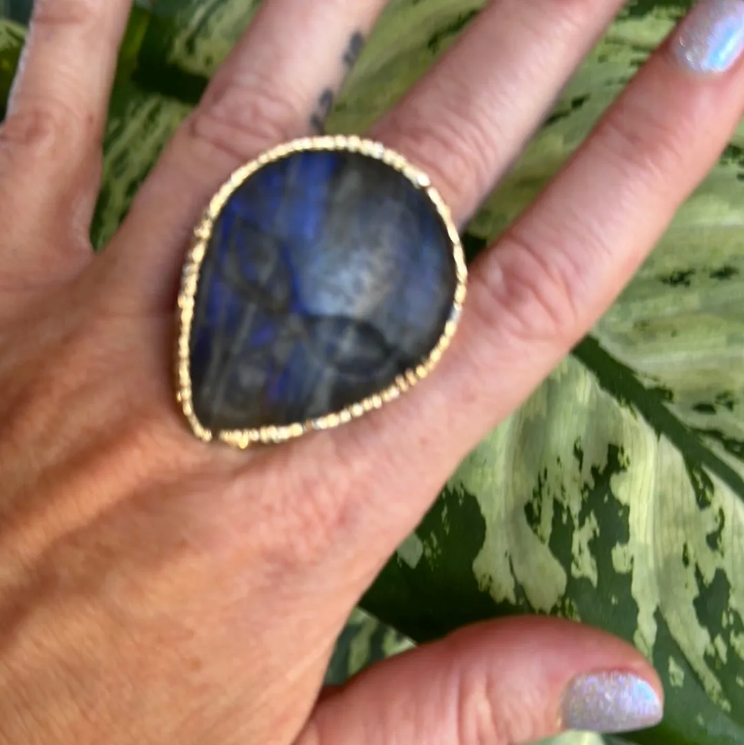 Labradorite Abduction Ring