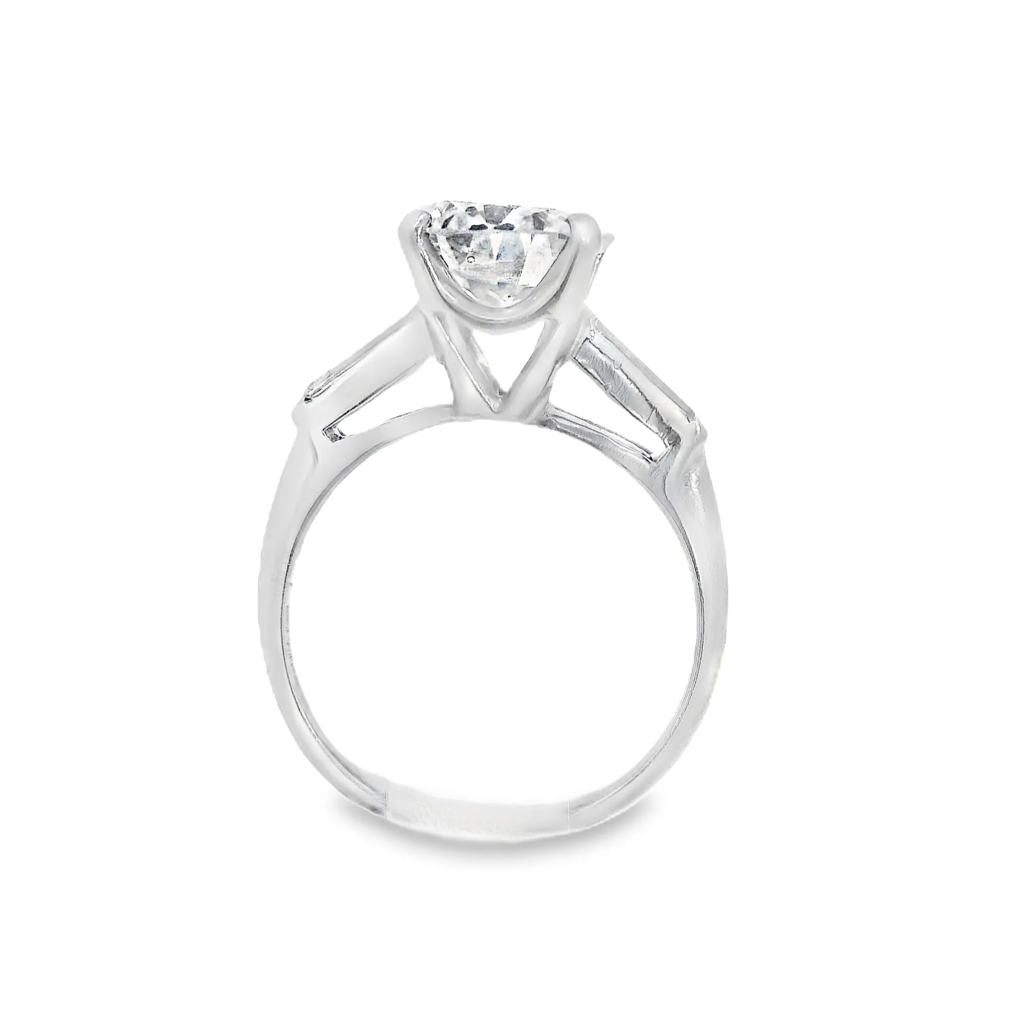 Platinum Round Diamond 2.48Ct Solitaire Engagement Ring