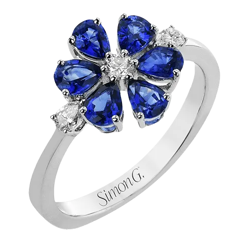 Sapphire Flower Ring in 18k Gold with Diamonds