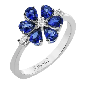 Sapphire Flower Ring in 18k Gold with Diamonds