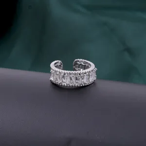 Sparkling White Zirconia Elegant Ring