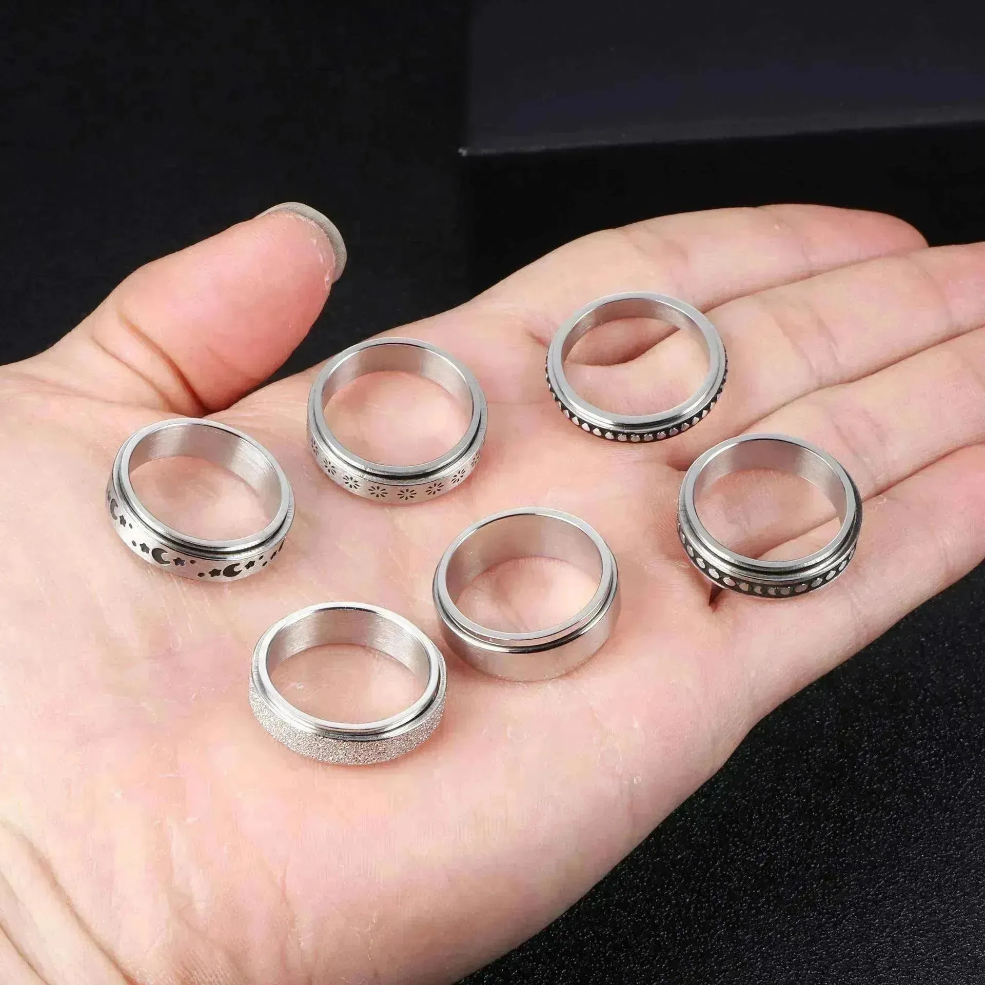 Stainless Steel Rotatable Elegant & Relieve Anxiety Rings